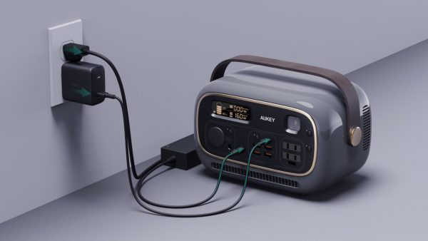 Aukey PowerStudio 300 – portable power station 300W with AC outlet