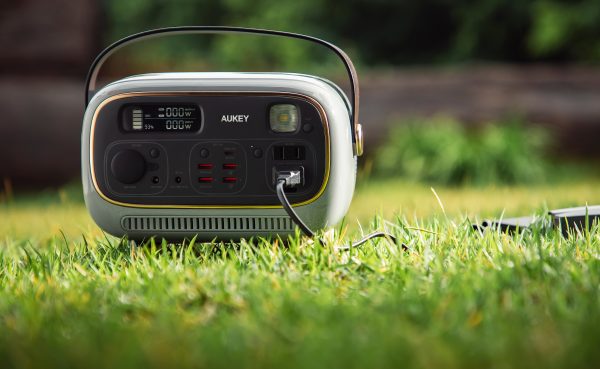 Aukey PowerStudio 300 – 300W Portable Power Station (297Wh) - Image 7